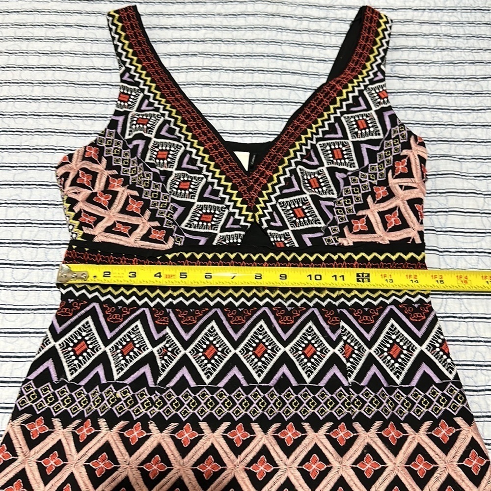 Anthropologie Geo-Embroidered Column Dress by Akemi + Kin size 6 - Picture 8 of 16